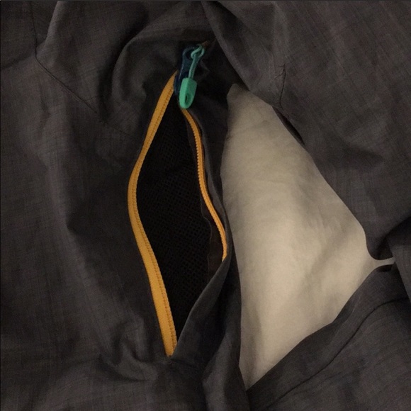 O’Neill Snowboarding Coat- NWT! - Picture 5 of 6